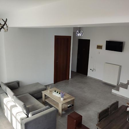Milias Apartment'S Ierissos Bagian luar foto