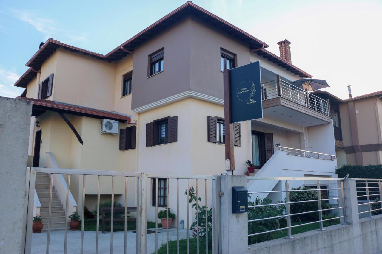 Milias Apartment'S Ierissos Bagian luar foto